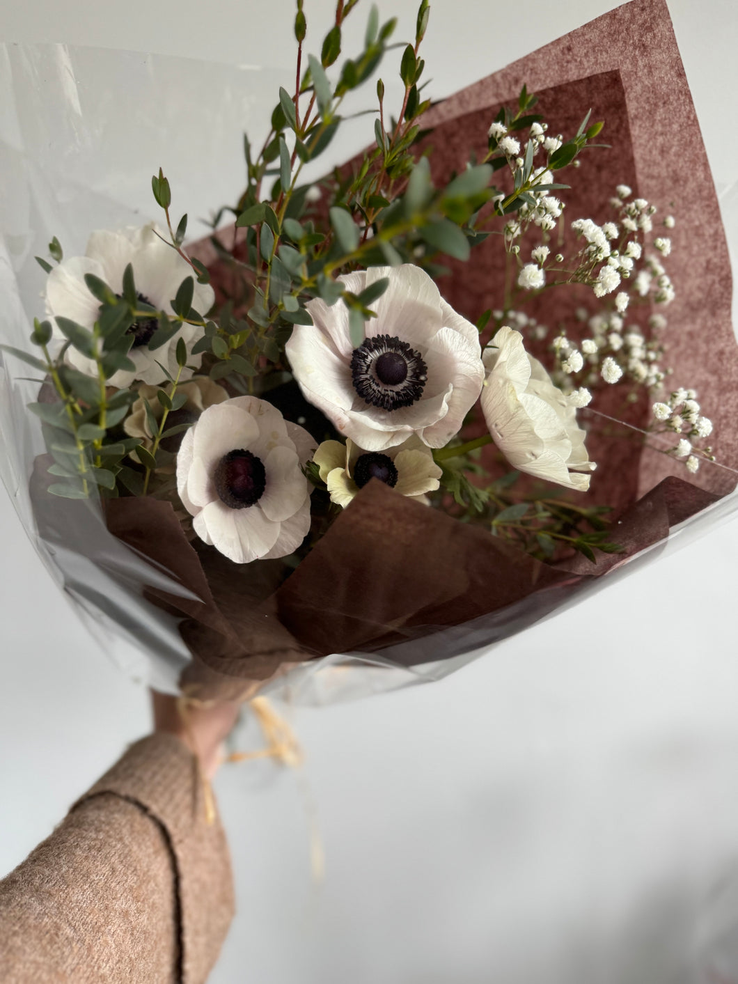 Anemone Posy