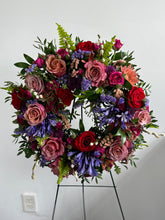 Load image into Gallery viewer, Late Summer - Fresh Wreath
