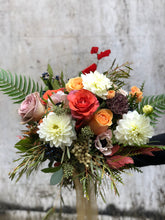 Load image into Gallery viewer, Elopement Bridal Bouquet
