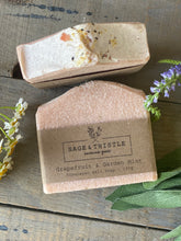 Load image into Gallery viewer, Grapefruit and Garden Mint Himalayan Salt Soap
