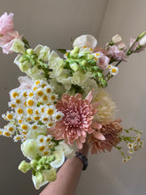 Load image into Gallery viewer, The “thinking of you”/ Sympathy Bouquet
